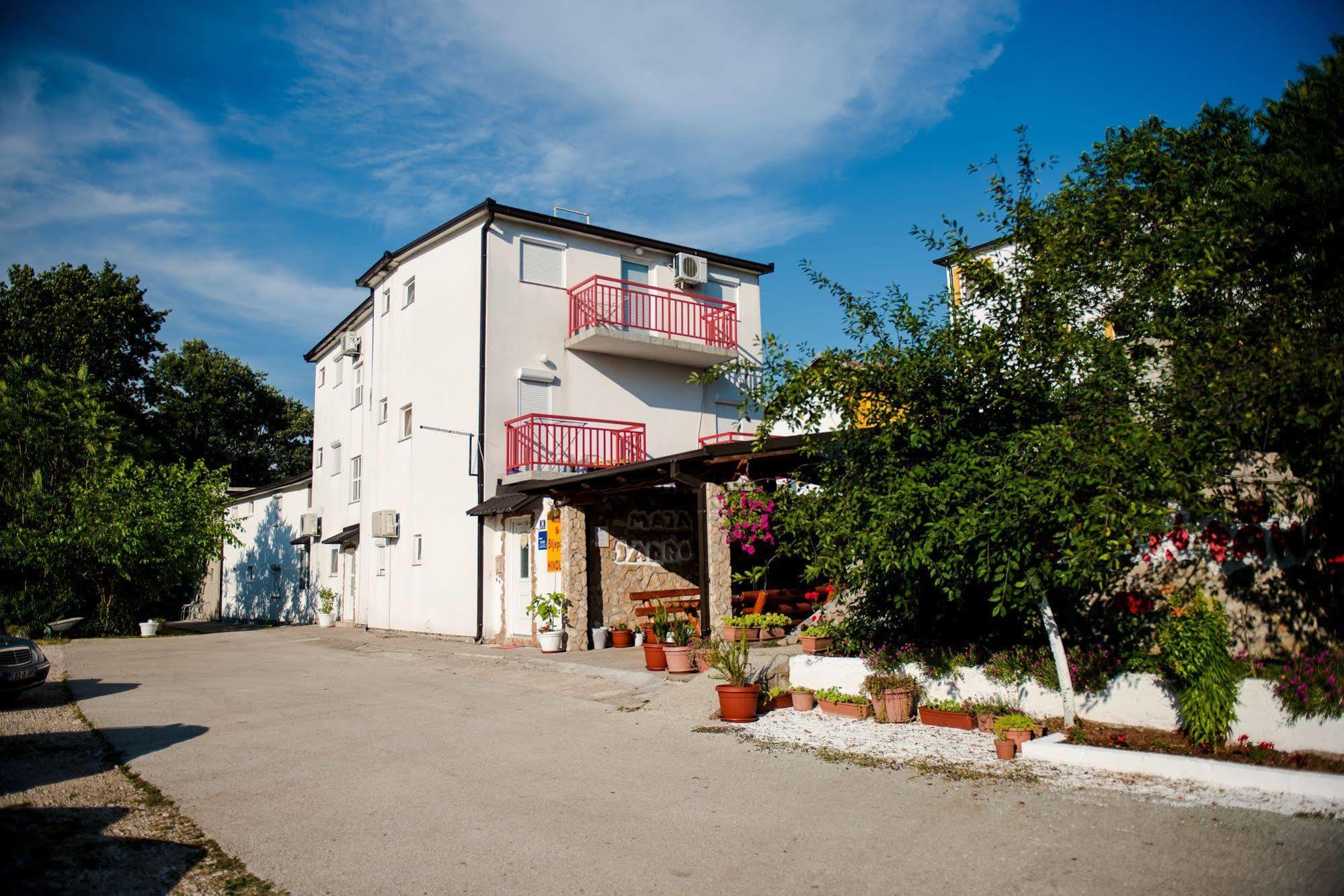 Ana Stjepan Nikolic - Pilgrim'S 2Nd Home Međugorje Exteriér fotografie